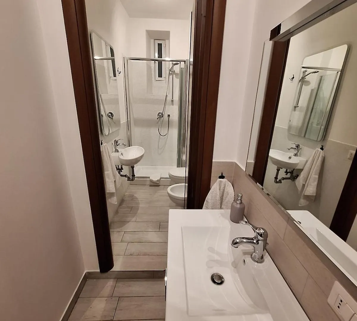 Trastevere Home Garibaldi 14 Рим